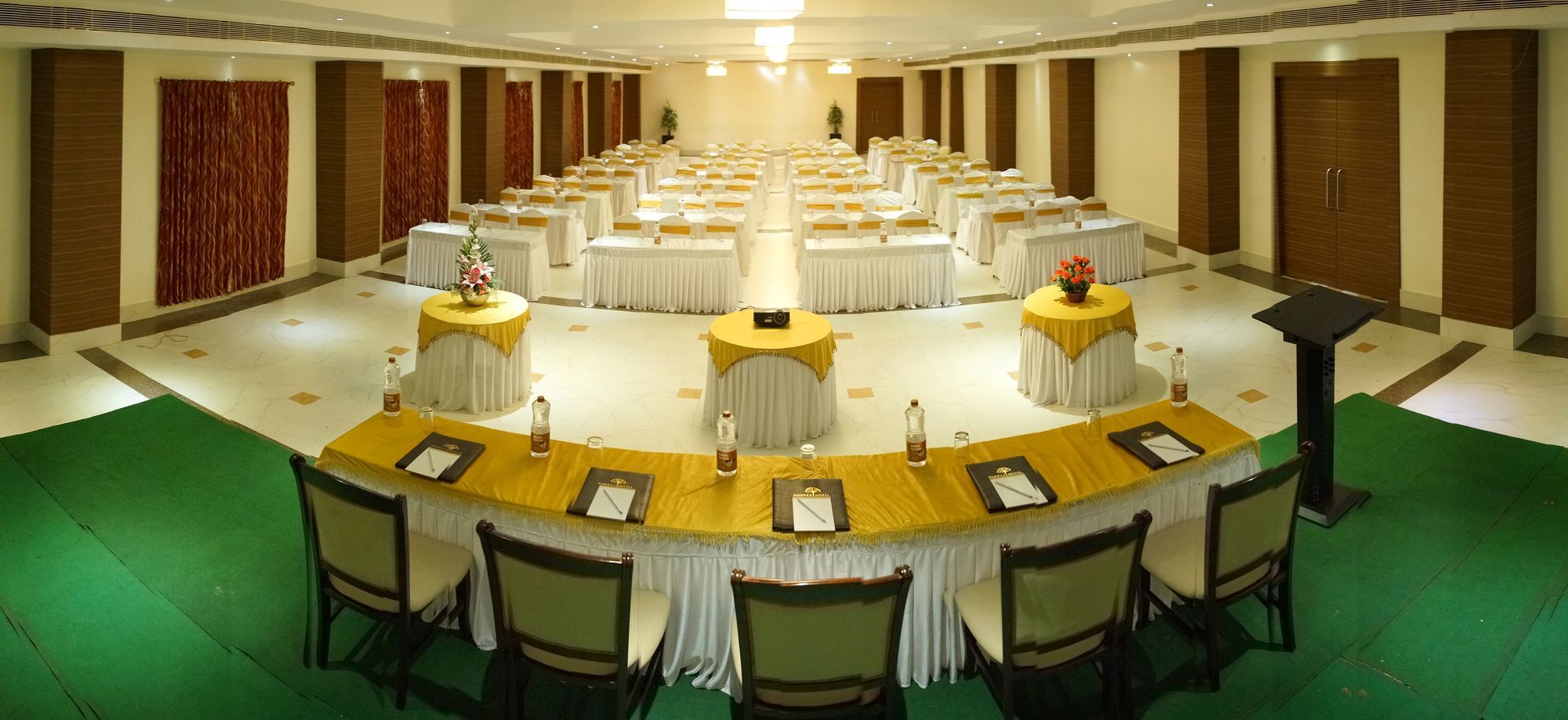 Poppys Hotel Madurai Exterior photo