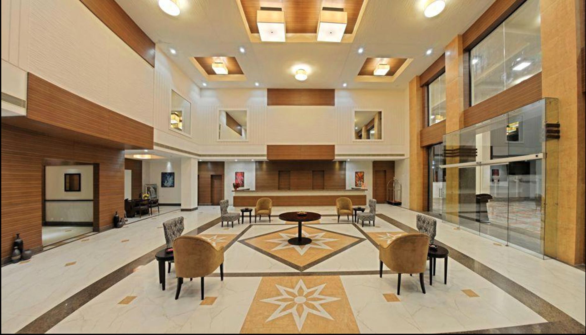 Poppys Hotel Madurai Exterior photo